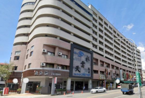 Crystal Hotel